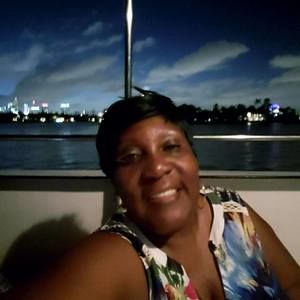 Meet your Posher, Shirley